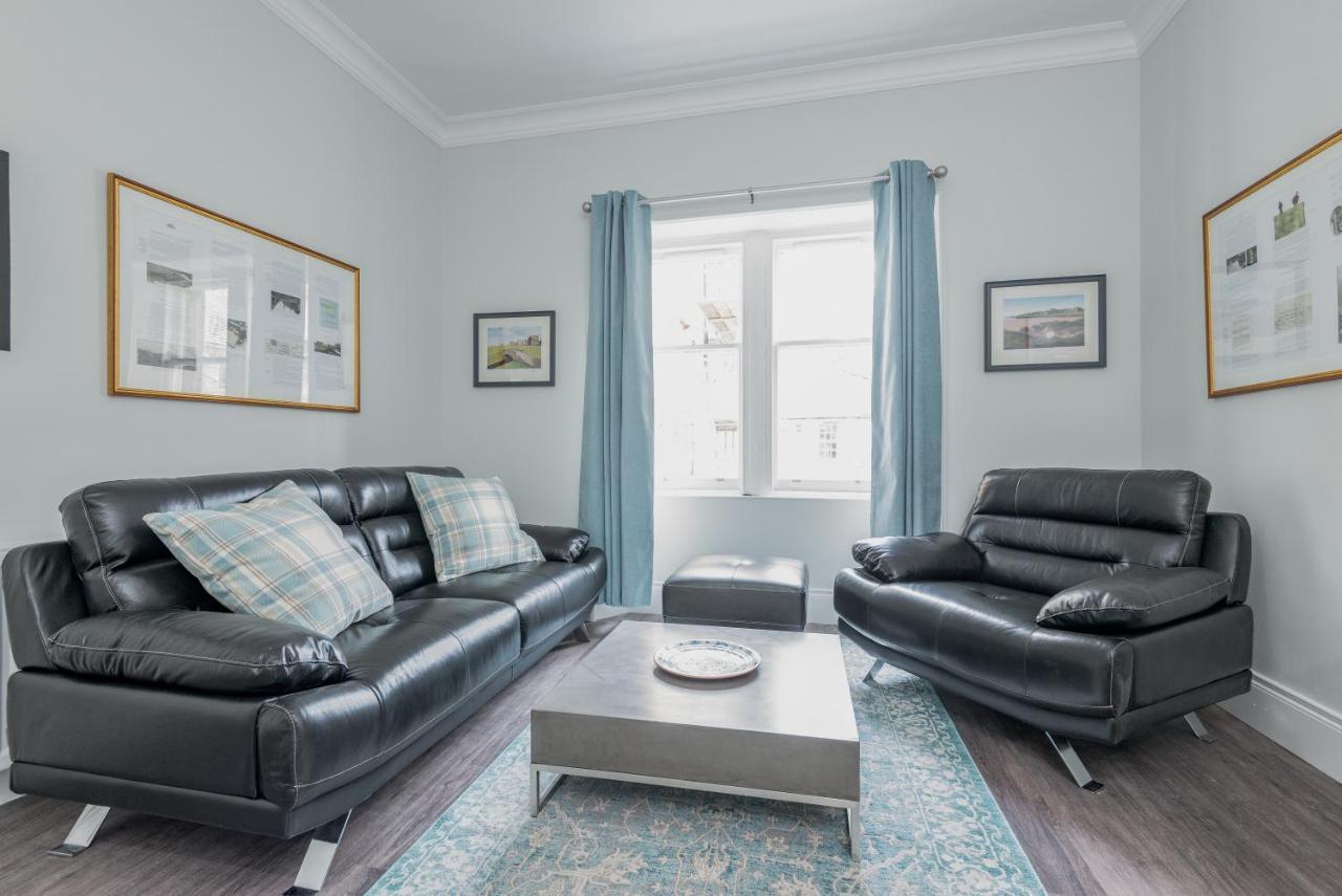 South Street Luxury Apartment * Central * Sleeps 4 St Andrews Buitenkant foto
