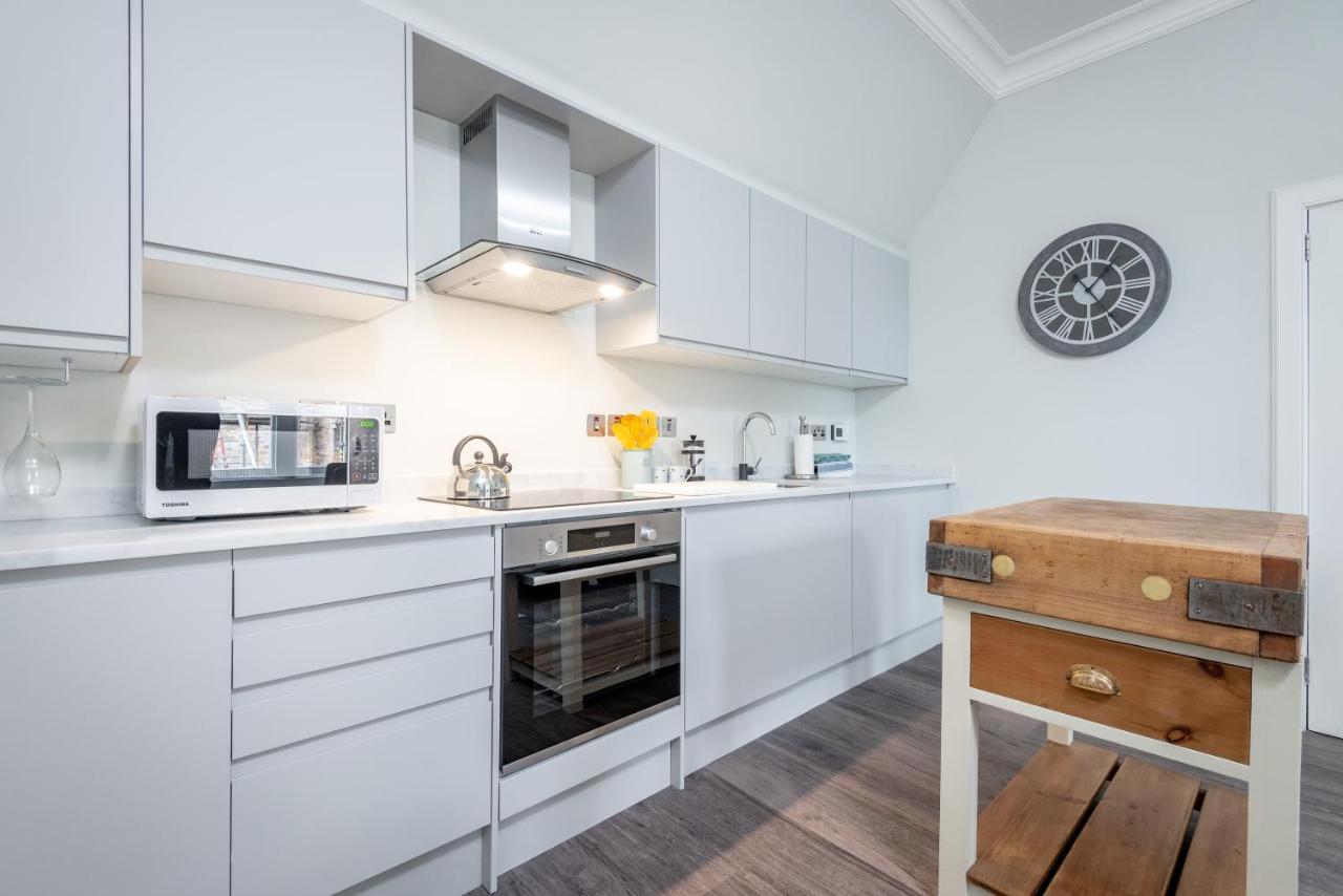 South Street Luxury Apartment * Central * Sleeps 4 St Andrews Buitenkant foto