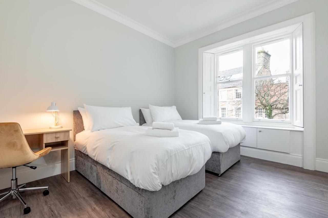 South Street Luxury Apartment * Central * Sleeps 4 St Andrews Buitenkant foto