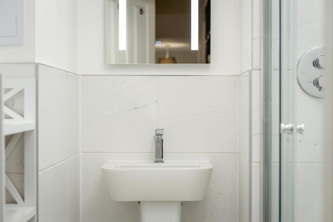 South Street Luxury Apartment * Central * Sleeps 4 St Andrews Buitenkant foto